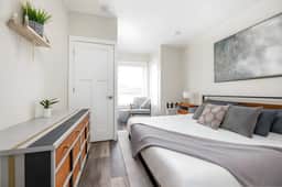Contemporary Mid-Century Style | Downtown | AC |