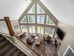 Whispering Pines Cottage on Bass Lake