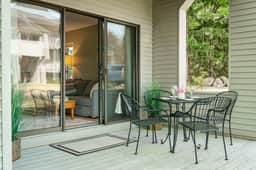 Cozy Beach Front Condo | AC | Beach | Waterfront |