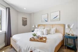 Three Downtown Apartments | Large groups | Private | Laundry - Image 2