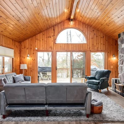 Spider Lake Oasis