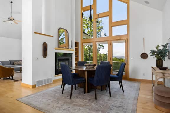Seven Hills Estate on Old Mission