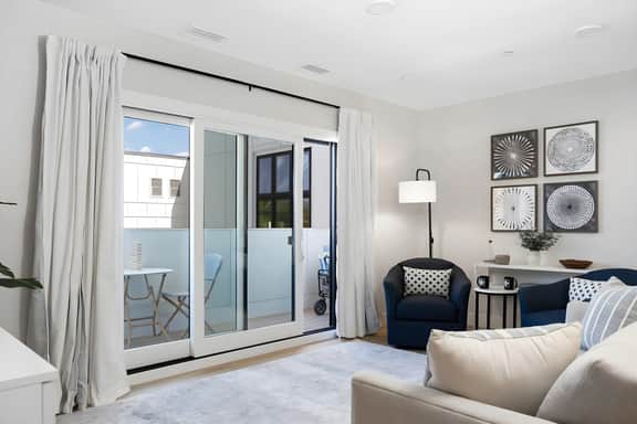 Randolph #204 · Randolph Street Retreat