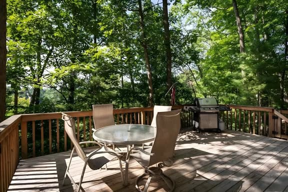 Spider Lake Oasis